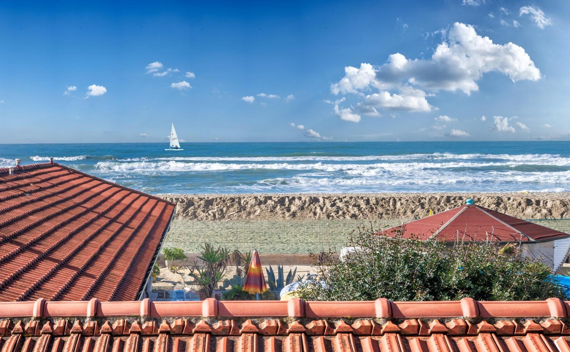 Viareggio Sul Mare Apartment Exterior photo